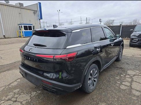 Used 2024 INFINITI QX60 Pure AWD/4WD image 2