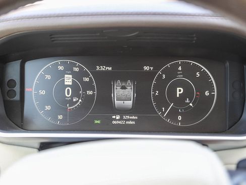 Used 2017 Land Rover Range Rover HSE AWD/4WD image 22