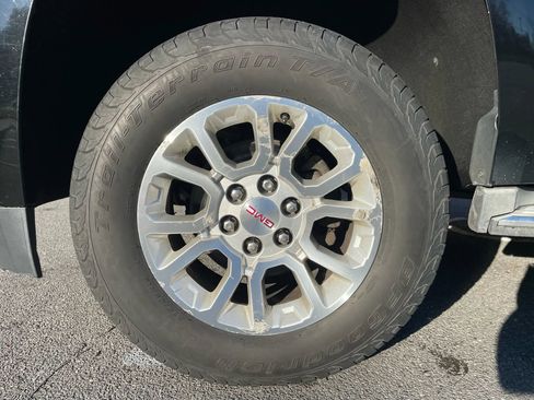 Used 2015 GMC Yukon SLT w/ HD Trailering Package image 51