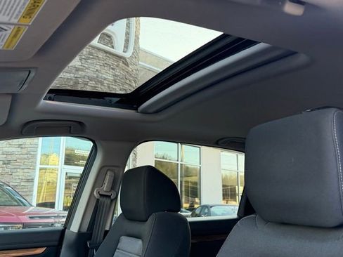 Used 2019 Honda CR-V EX image 32