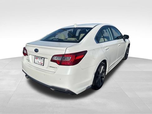 Used 2019 Subaru Legacy 2.5i Limited AWD/4WD image 3