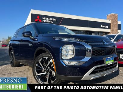 New 2025 Mitsubishi Outlander SE