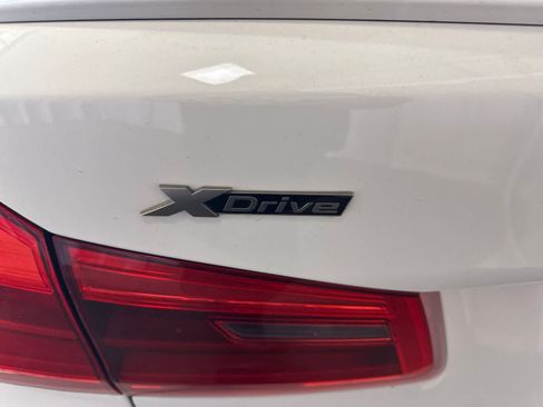 Used 2019 BMW M550i xDrive AWD/4WD image 12