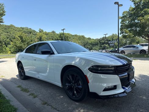 Used 2023 Dodge Charger SXT w/ Blacktop Package AWD/4WD image 3