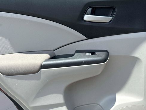 Used 2013 Honda CR-V LX image 12