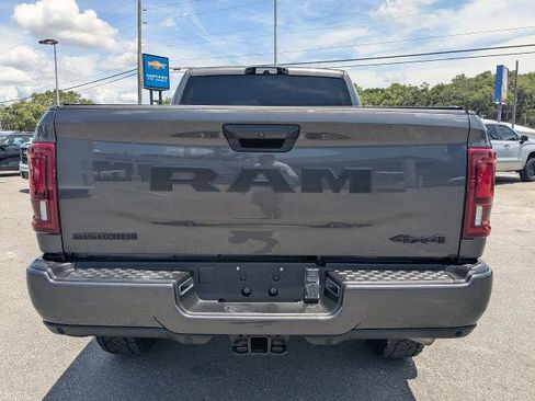 Used 2025 RAM 2500 Big Horn AWD/4WD image 5
