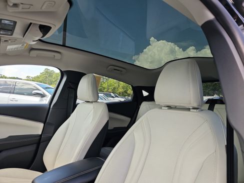 Used 2022 Ford Mustang Mach-E Premium RWD image 15
