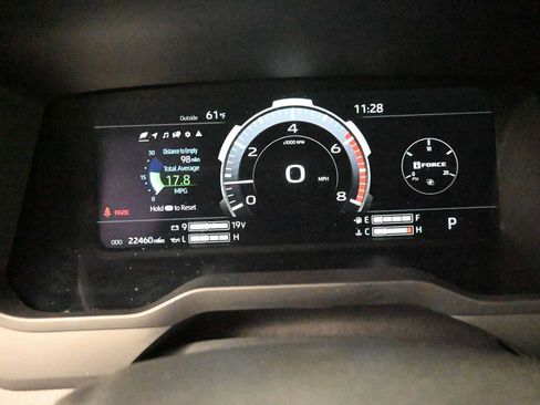 Used 2024 Toyota Tundra Limited image 7