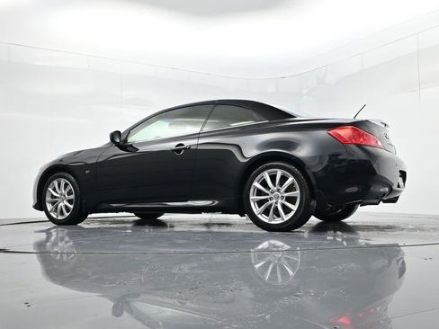 Used 2014 INFINITI Q60 Convertible w/ Premium Package image 41