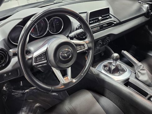 Used 2016 MAZDA MX-5 Miata Sport image 24