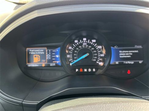 Used 2023 Ford Edge SE image 36