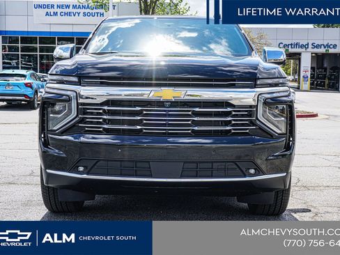 New 2025 Chevrolet Suburban Premier AWD/4WD image 11