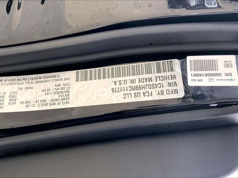 Used 2024 Dodge Durango SRT Hellcat AWD/4WD image 36