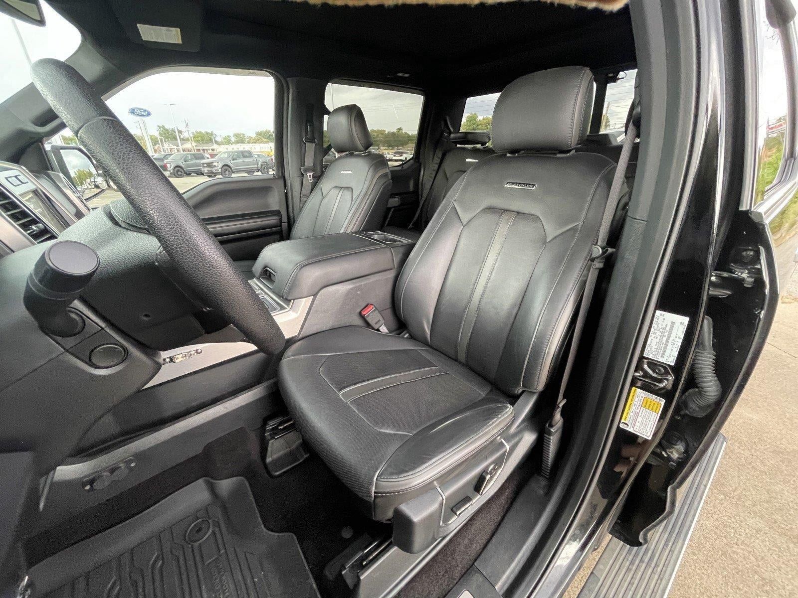 Used 2016 Ford F150 Platinum w/ Equipment Group 701A Luxury AWD/4WD image 10