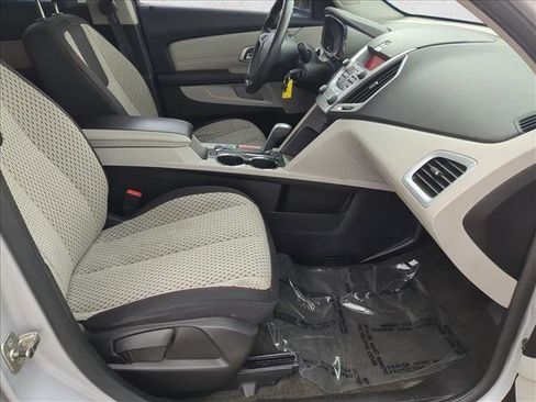 Used 2011 GMC Terrain SLE image 21