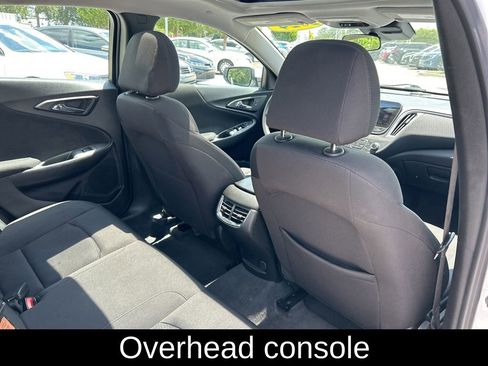 Used 2024 Chevrolet Malibu LT image 39