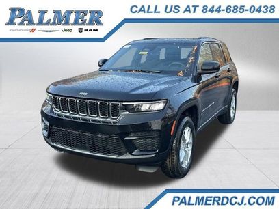 New 2025 Jeep Grand Cherokee Laredo