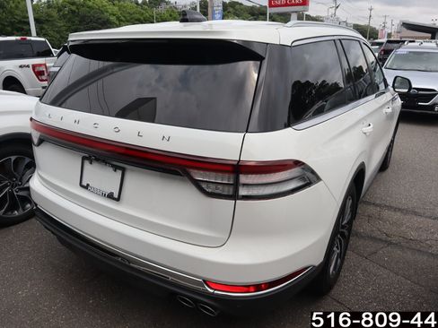 Used 2026 Lincoln Aviator AWD image 5