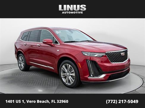 Used 2025 Cadillac XT6 Premium Luxury image 1