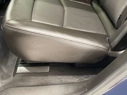 Used 2025 Cadillac XT5 Premium Luxury image 19