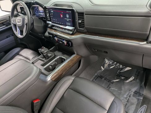 Used 2024 GMC Sierra 1500 Elevation w/ Elevation Premium Package AWD/4WD image 30
