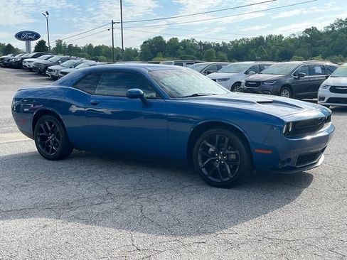 Used 2022 Dodge Challenger SXT w/ Blacktop Package image 22