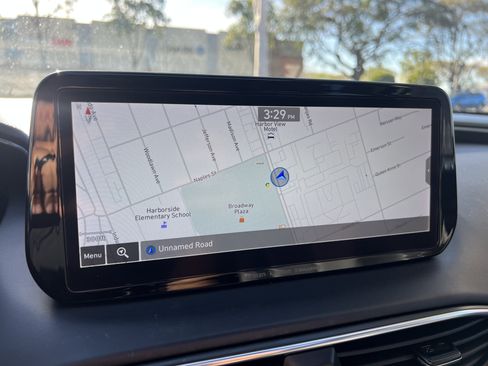 Used 2021 Hyundai Santa Fe Limited image 26