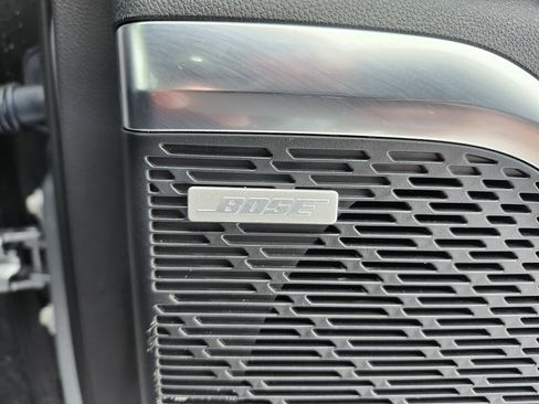 Used 2025 Buick Enclave Sport Touring image 19