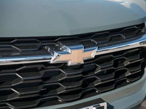 New 2026 Chevrolet Trax LT w/ Driver Confidence Package image 47