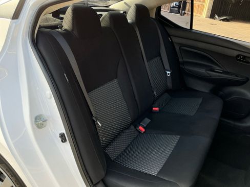 Used 2021 Nissan Versa S image 21