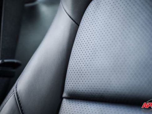 Used 2013 Porsche 911 Carrera 4S image 26