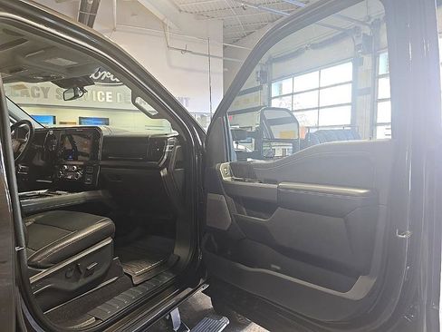 Used 2025 Ford F350 Lariat w/ Lariat Ultimate Package image 41