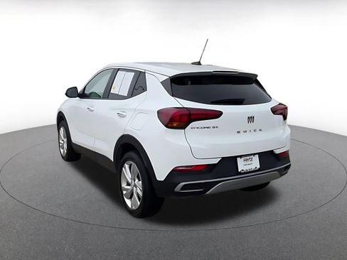 Used 2025 Buick Encore GX Preferred FWD image 11