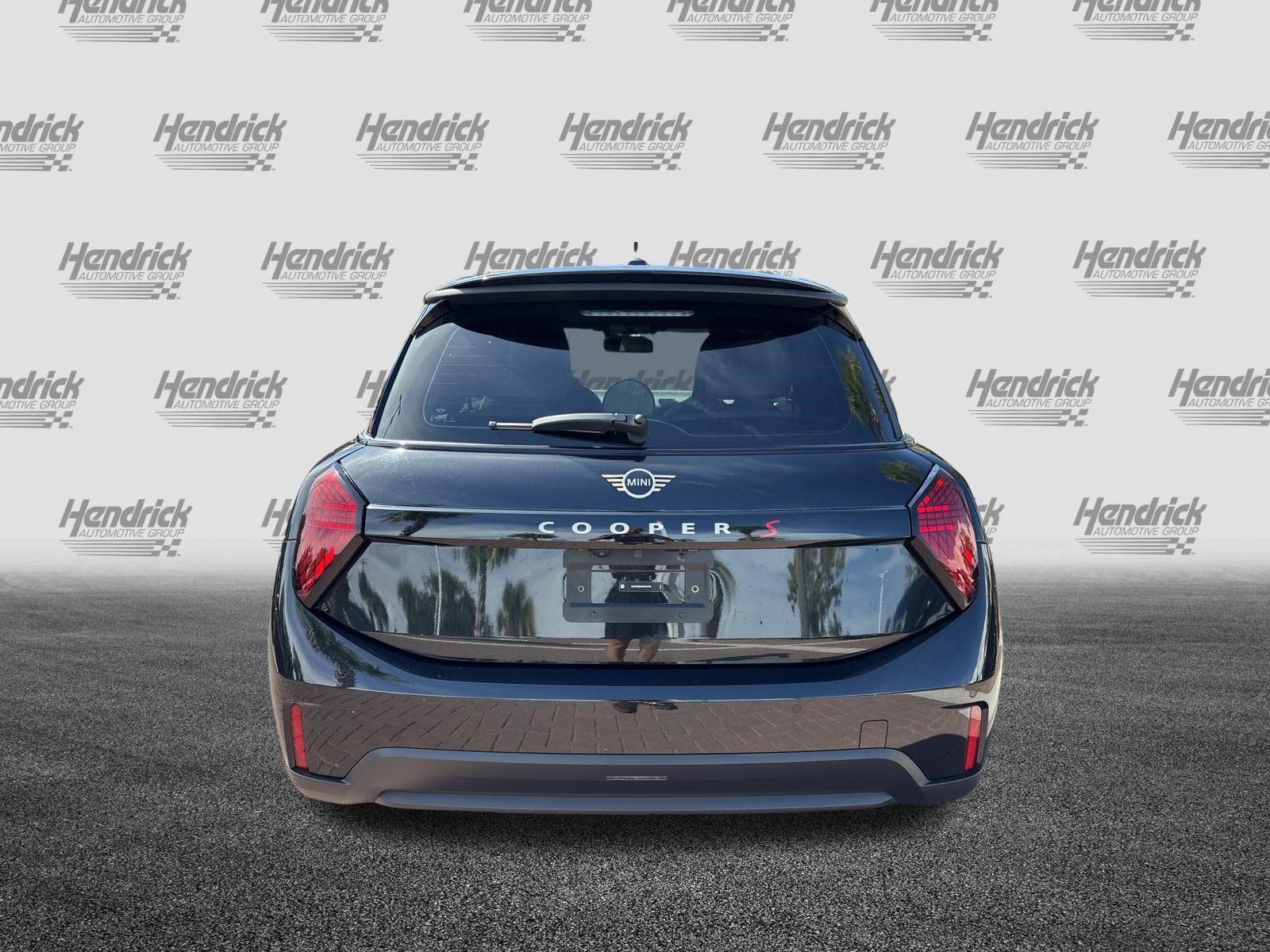Used 2025 MINI Cooper S FWD image 9