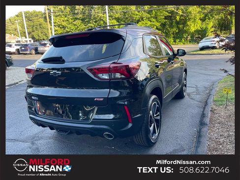 Used 2021 Chevrolet TrailBlazer RS w/ Convenience Package AWD/4WD image 5