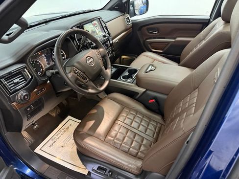 Used 2024 Nissan Titan Platinum Reserve w/ Moonroof Package image 3