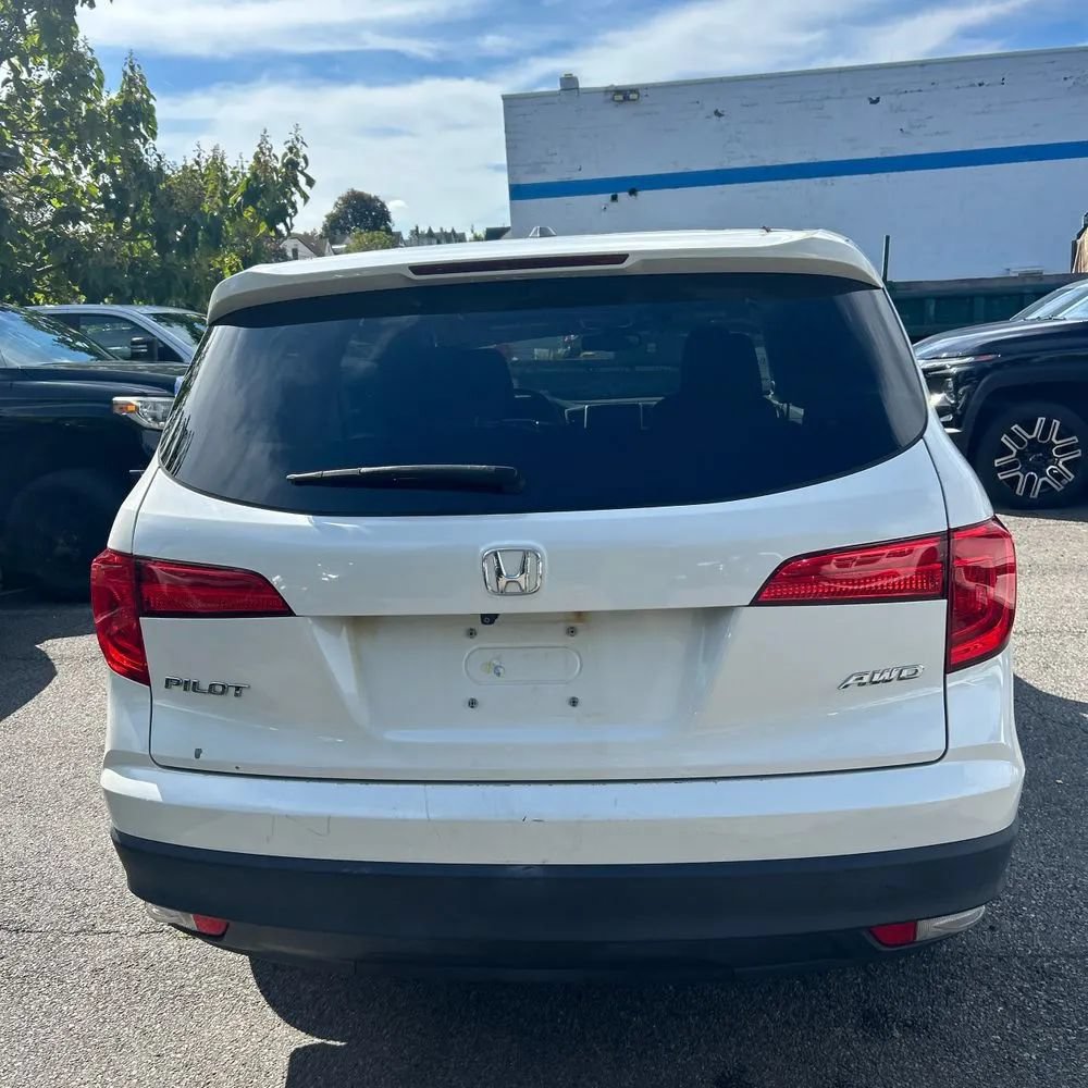 Used 2017 Honda Pilot EX-L image 6