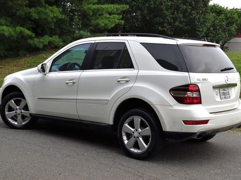 Used 2010 Mercedes-Benz ML 350 4MATIC image 5