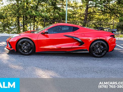 Used 2020 Chevrolet Corvette Stingray Preferred Cpe w/ 2LT Preferred Equipment Group RWD image 6