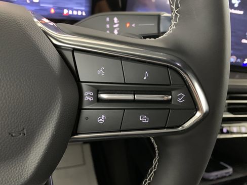 New 2026 Chevrolet Traverse LT w/ Driver Confidence Package image 21