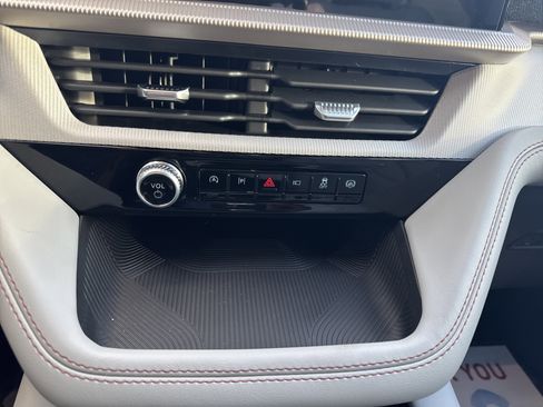 New 2026 Ford Explorer Active w/ Active Comfort Package image 23