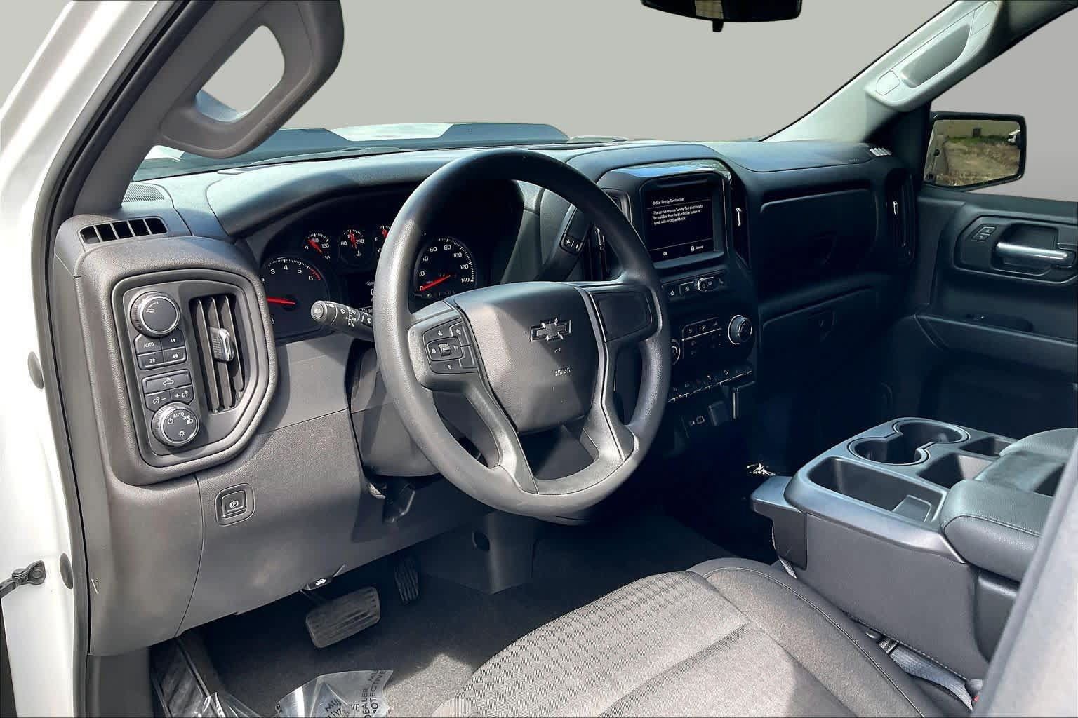 Used 2022 Chevrolet Silverado 1500 Custom Trail Boss AWD/4WD image 14