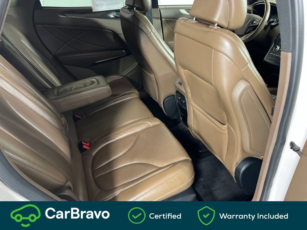 Used 2018 Lincoln MKC Reserve w/ Lincoln MKC Climate Package AWD/4WD image 18
