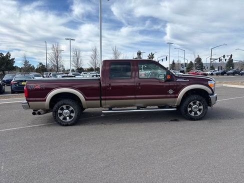 Used 2011 Ford F250 Lariat w/ Lariat Interior Pkg image 2