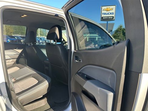 Used 2016 Chevrolet Colorado Z71 image 14