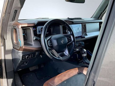 Used 2022 Ford Bronco Outer Banks w/ Sasquatch Package image 15