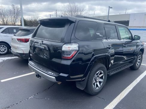 Used 2023 Toyota 4Runner TRD Off-Road image 4