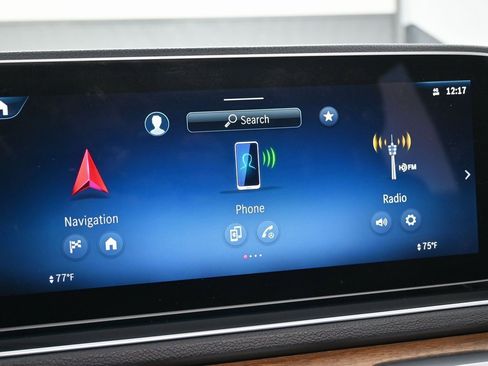 Used 2025 Mercedes-Benz GLE 450e 4MATIC w/ Winter Package image 16