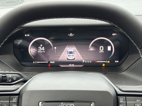 New 2026 Jeep Cherokee Overland image 20