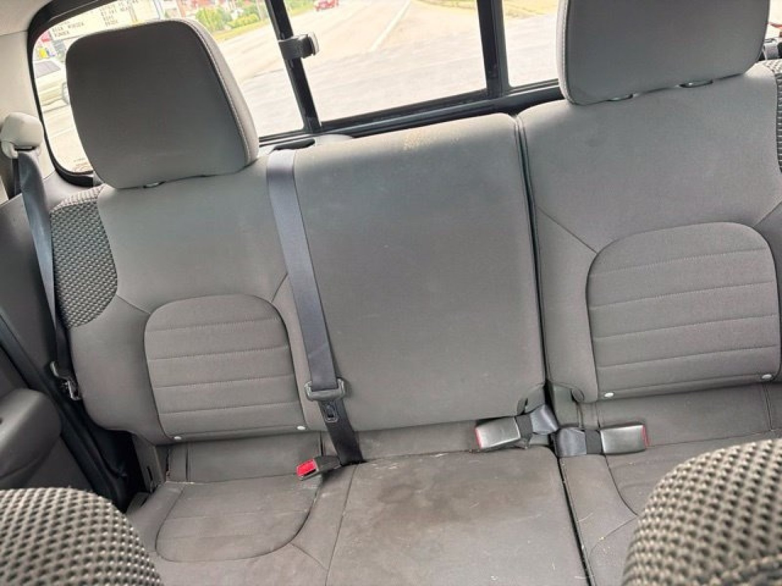 Used 2018 Nissan Frontier PRO-4X AWD/4WD image 8